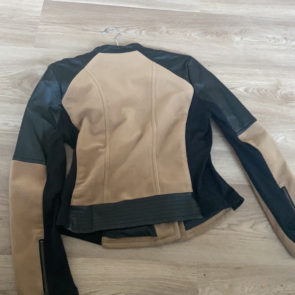 Express jacket - Picture 3 of 3